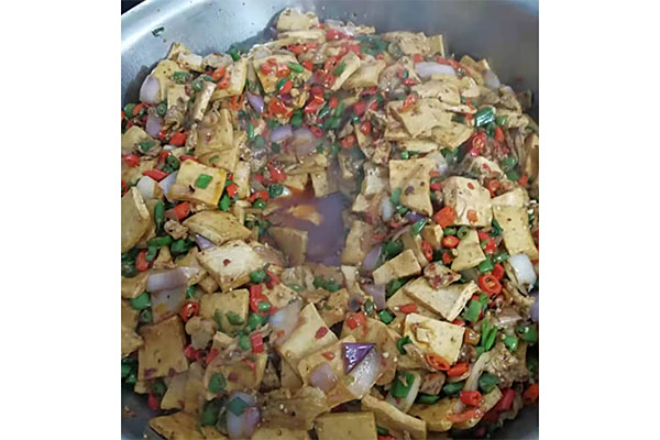 师生膳食