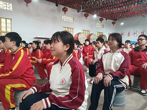 文武学校,全封闭学校,武术学校