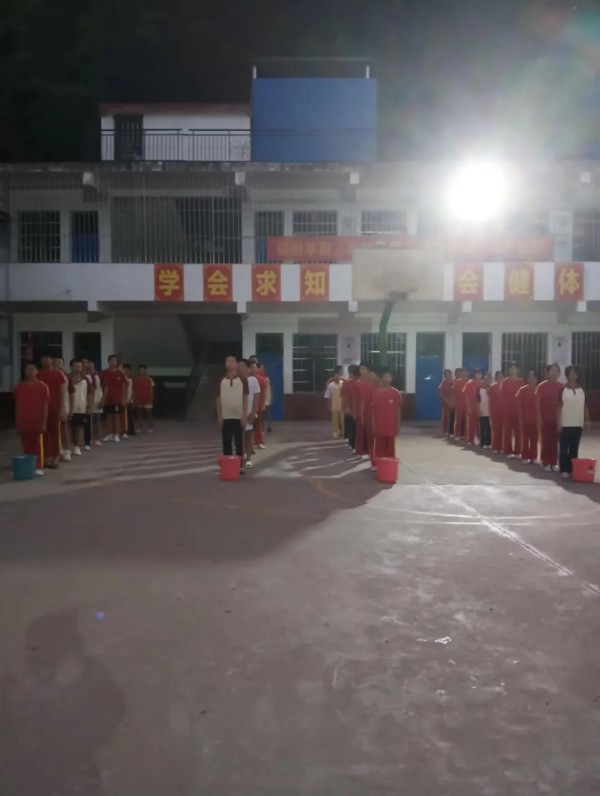 文武学校,全封闭学校,武术学校