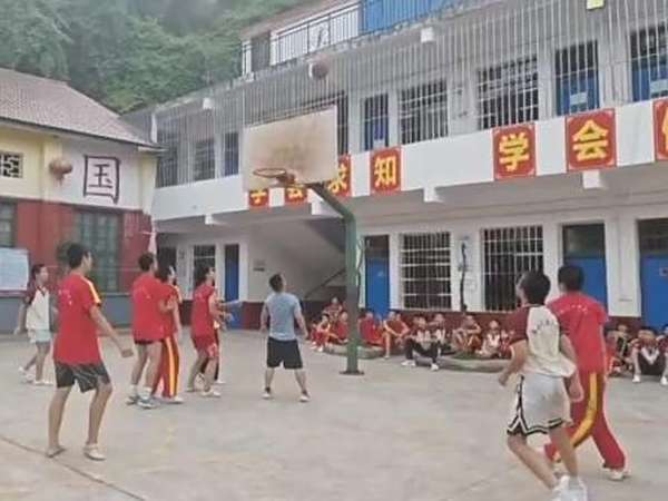 跃动盛夏,迎”篮”而上——衡阳县船山文武学校举办校园篮球比赛