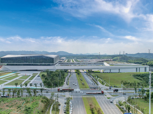 中联智慧产业城屋面钢构工程项目