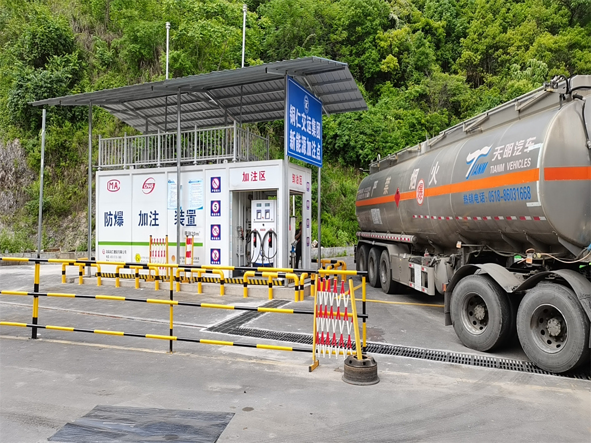 撬装加油站_阻隔防爆材料_网架加工
