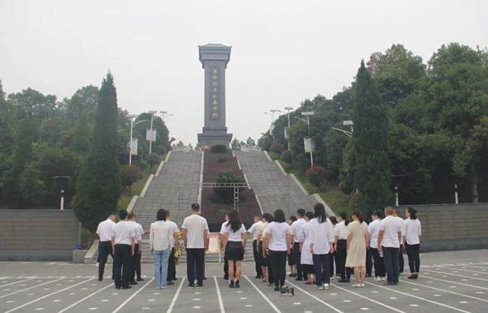 邵阳市宝庆精神病医院,邵阳诱发电位仪,ES型失眠治疗仪,500mAX光就机