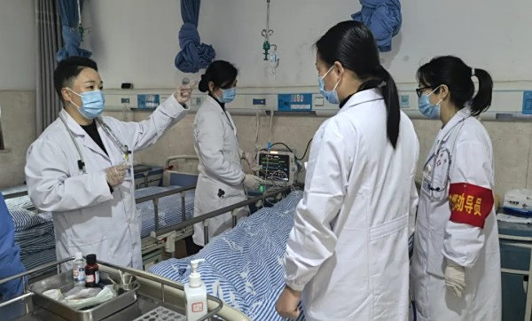 邵阳市宝庆精神病医院,邵阳诱发电位仪,ES型失眠治疗仪,500mAX光就机