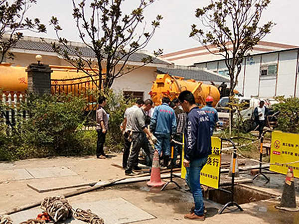 下水道阻塞了应该怎么办？