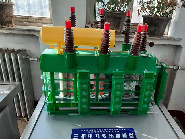 无载调压变压器模型