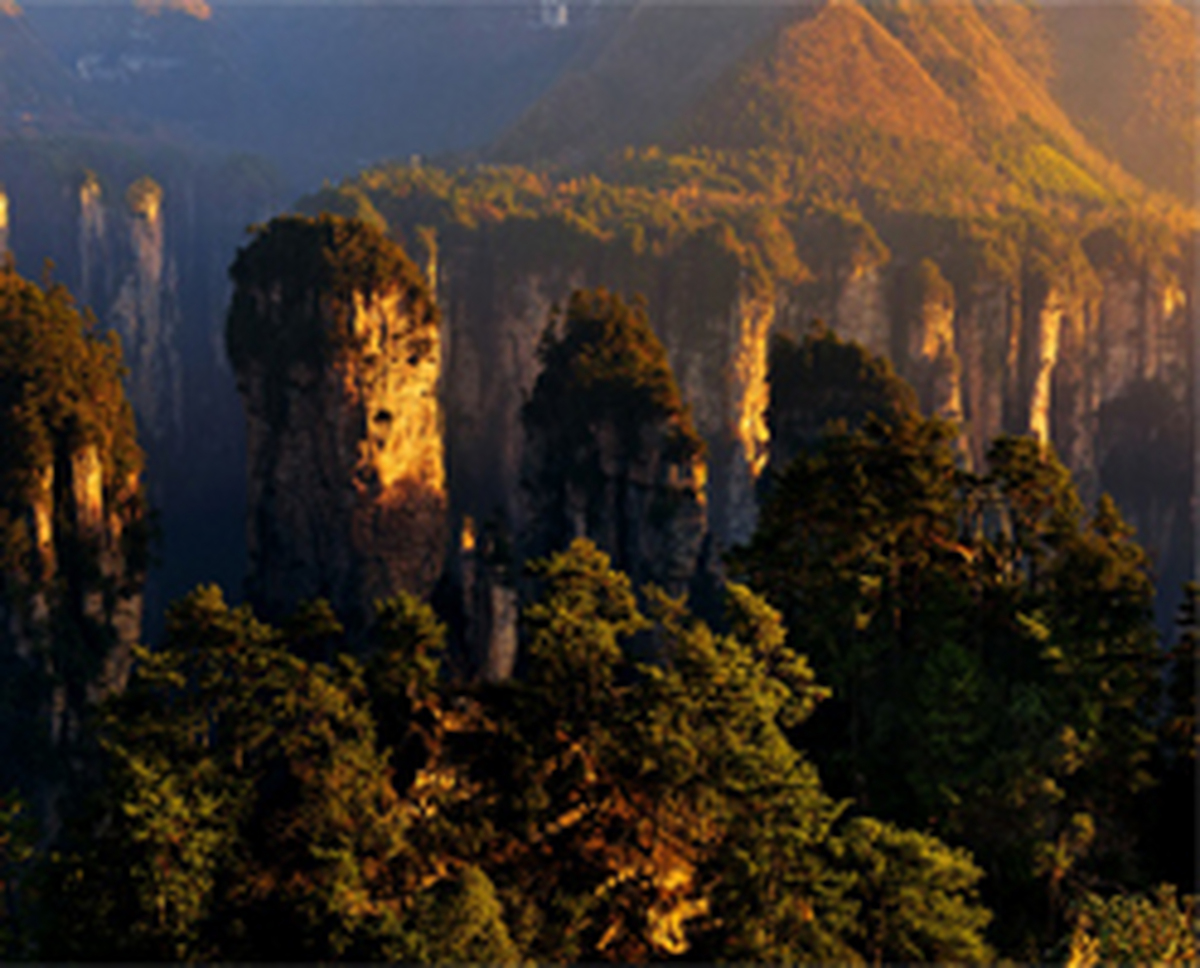 张家界-袁家界-天子山-天门山2晚3日游