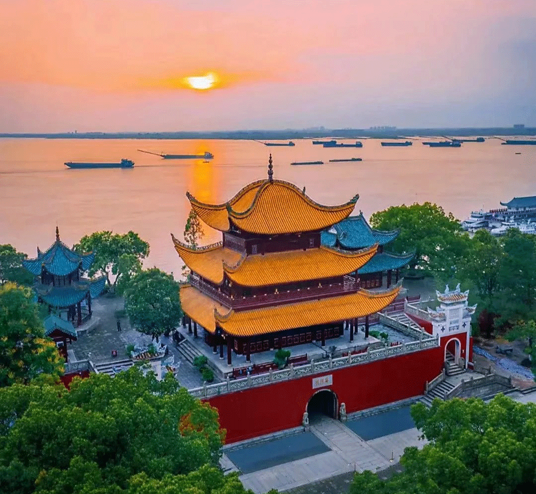 湖南旅游攻略十大必去景區(qū)路線推薦【收藏】