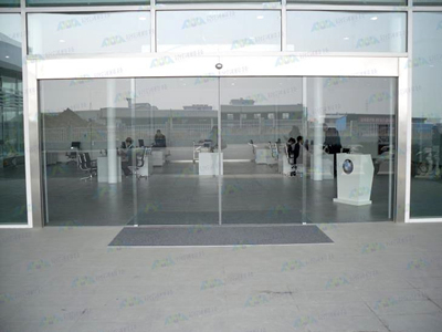 90度平开自动门