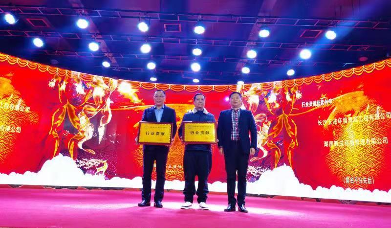 長沙清潔,長沙清潔服務,長沙專業清潔,長沙清潔公司,湖南專業清潔,長沙保潔公司,長沙專業保潔,長沙物業保潔