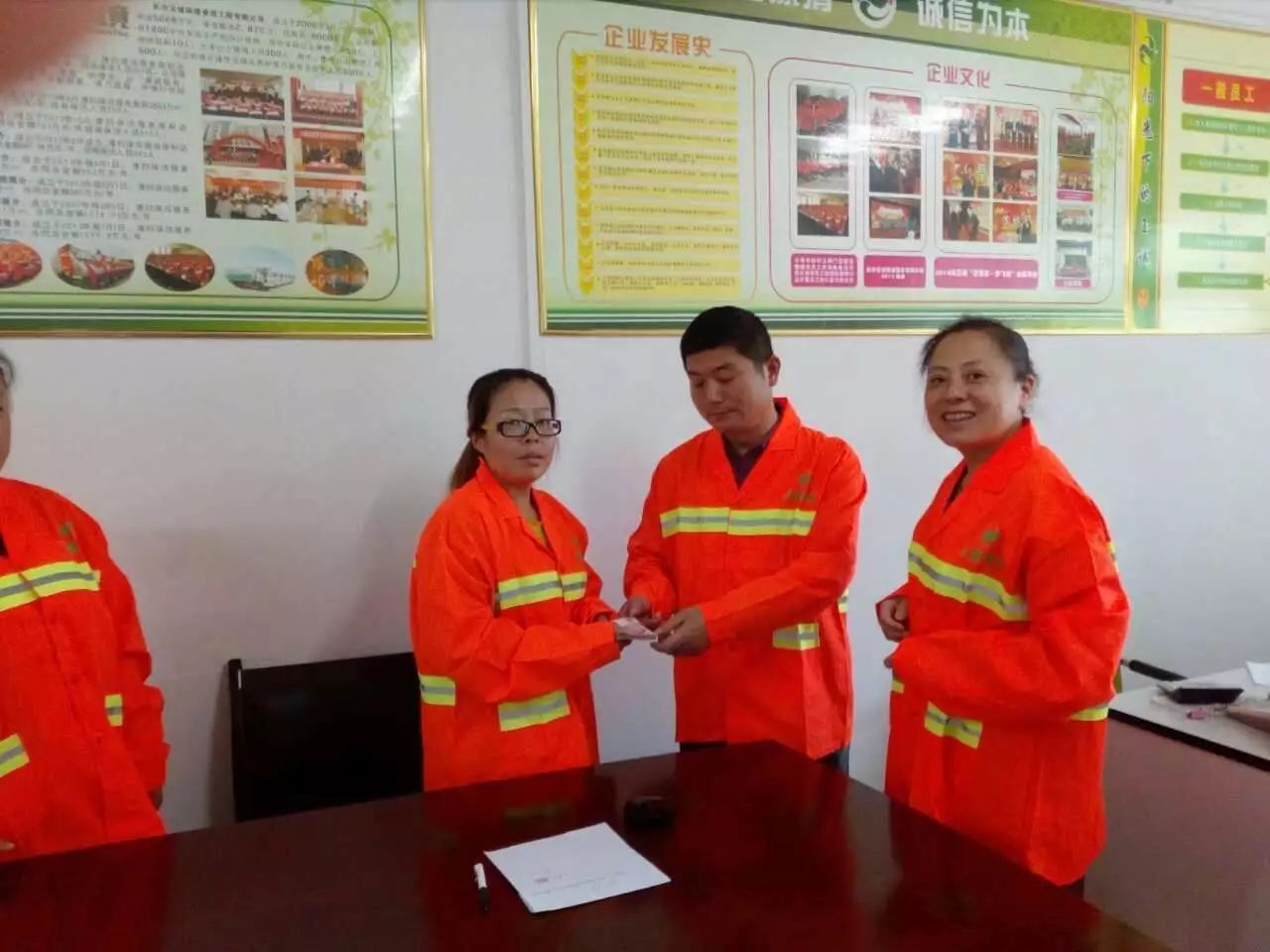 长沙清洁,长沙清洁服务,长沙专业清洁,长沙清洁公司,湖南专业清洁,长沙保洁公司,长沙专业保洁,长沙物业保洁 长沙清洁,长沙清洁服务,长沙专业清洁,长沙清洁公司,湖南专业清洁,长沙保洁公司,长沙专业保洁,长沙物业保洁