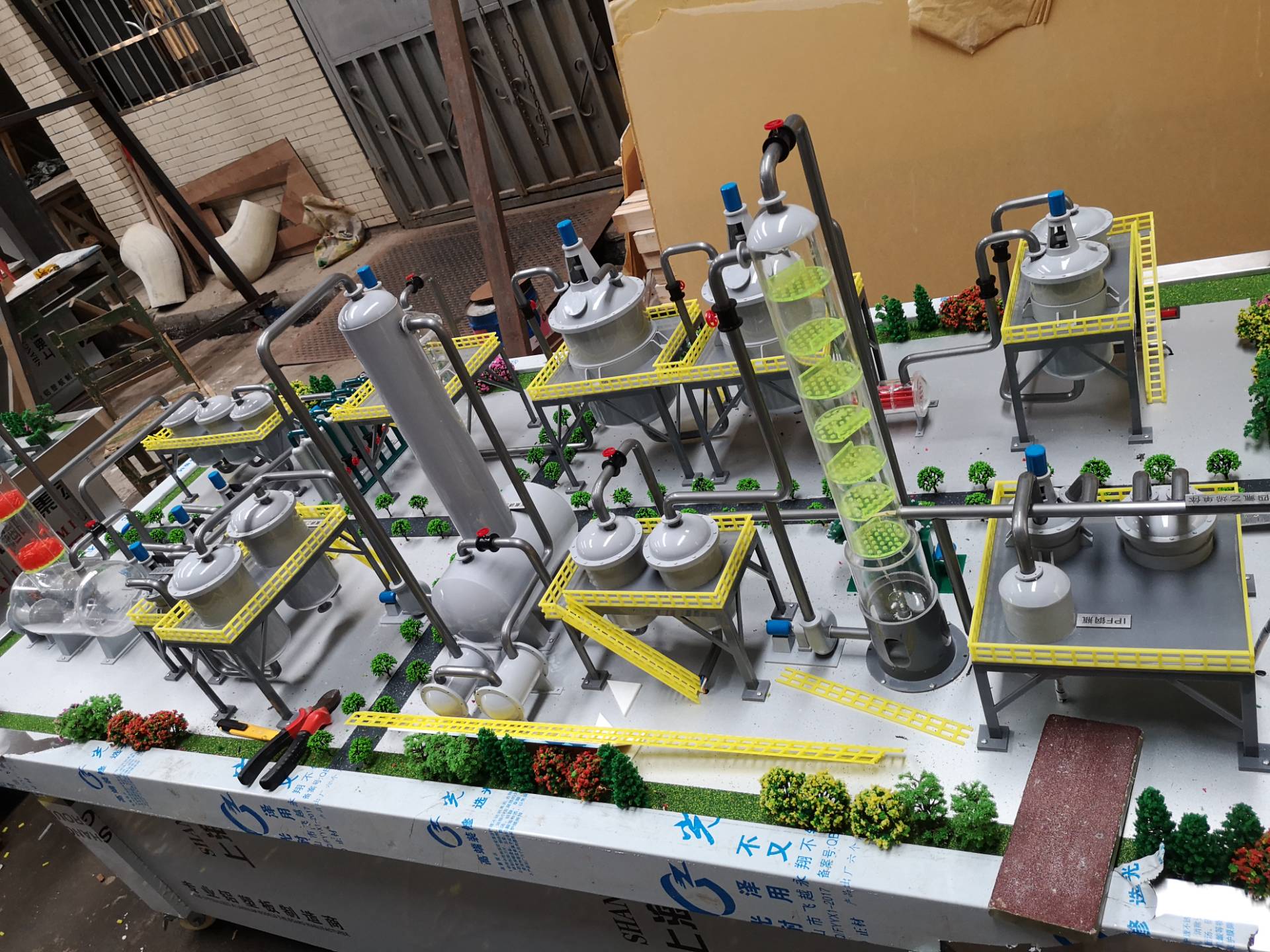 六氟磷酸锂生产工艺模型 (2)