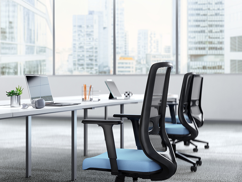 4 - Esen Chair and Avail Go Bench