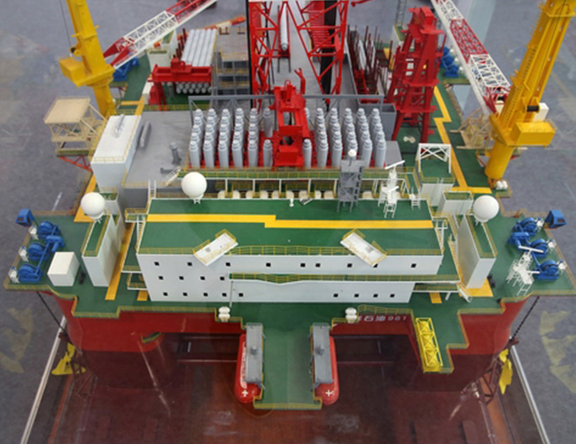 海洋钻井平台模型