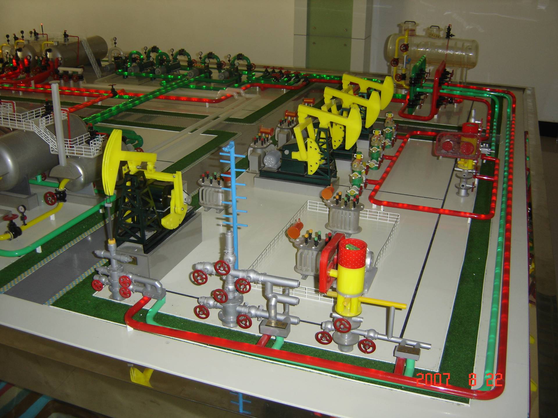 油气集输装置模型