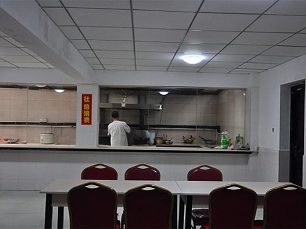 舒適干凈的進餐環境
