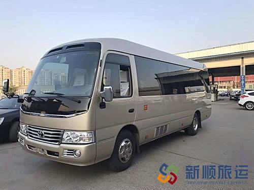 考斯特外观