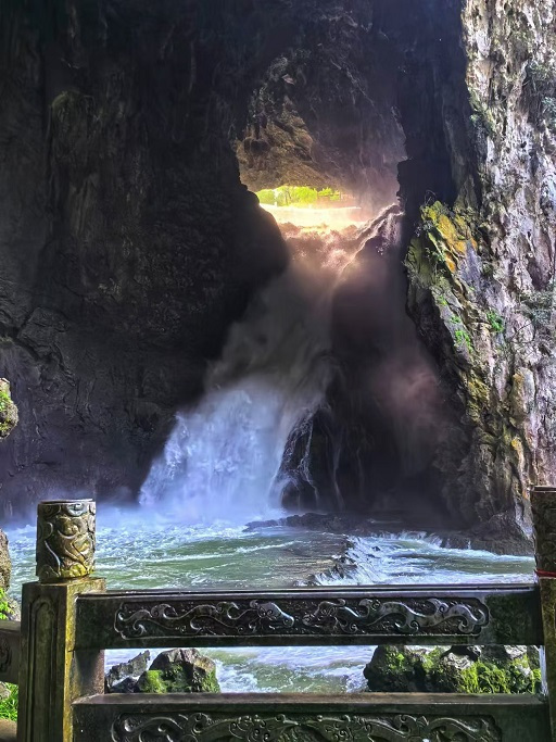 湖南劲鸣律师事务所,专业化分工,团队作战的律师事务所