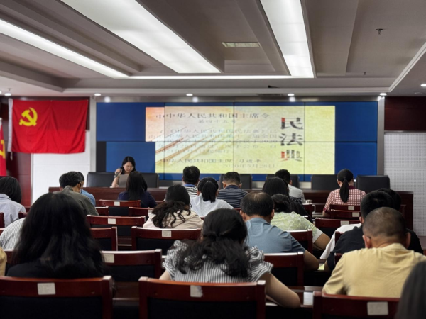 劲鸣动态|刘啸律师到武陵区人社局开展公益普法讲座