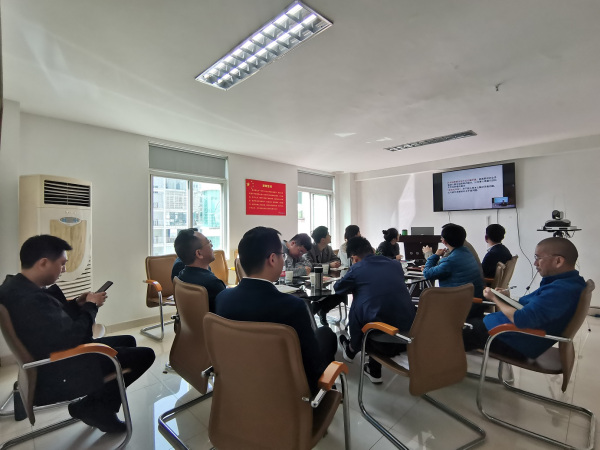 湖南劲鸣律师事务所开展先进典型及视频培训暨律师违法违规典型案例学习教育活动