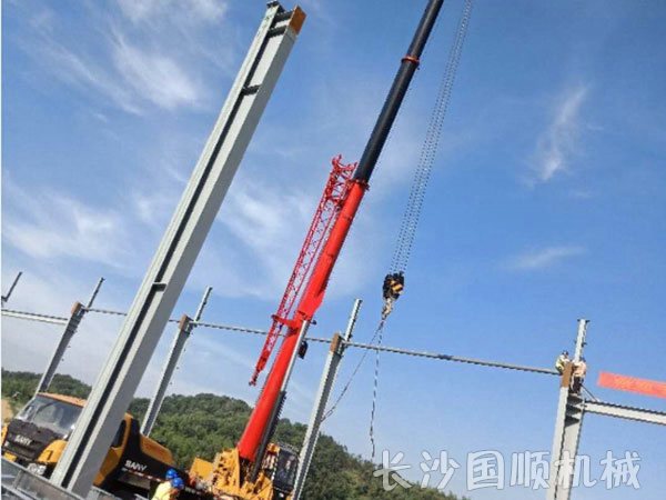 京东物流钢结构厂房安装