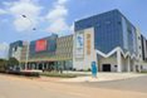 慕名而来，一战成名 慕名家居“慕名之战”第二届建材家具特卖会暨项目推介会