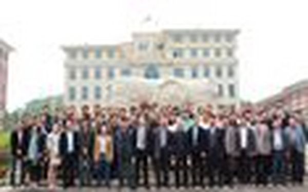 省内、外兄弟协会及企业家代表欢聚长沙联谊交流