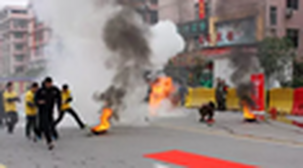 突出重围，逃生自救——119消防安全宣传月启动教你如何"浴火重生"