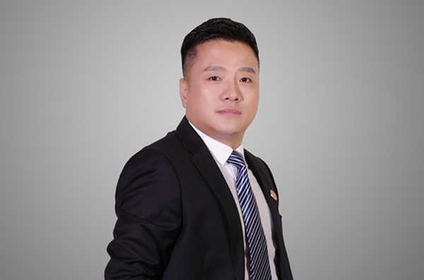 副会长刘红成先生