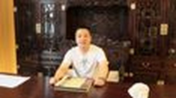 “一万米深”的执着，成就事业