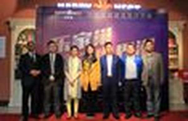 来乐家巢，逛世界潮