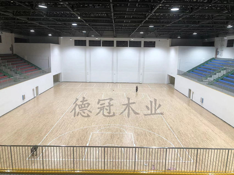 湖南德冠木业有限公司,德冠运动地板,跳跃者运动地板,篮球馆地板,舞台地板