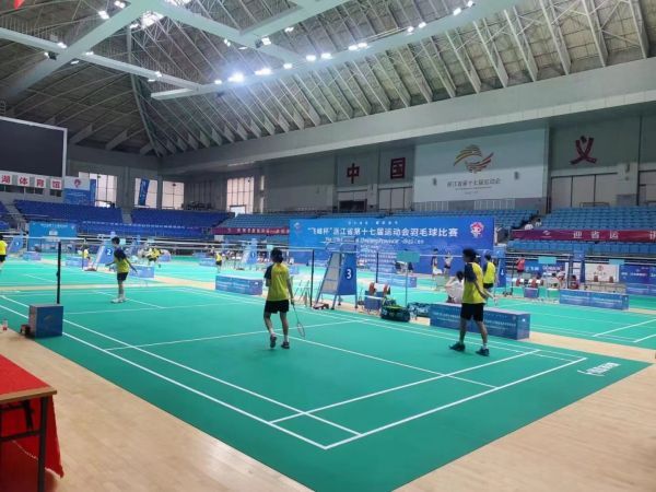 湖南德冠木业有限公司,德冠运动地板,跳跃者运动地板,篮球馆地板,舞台地板