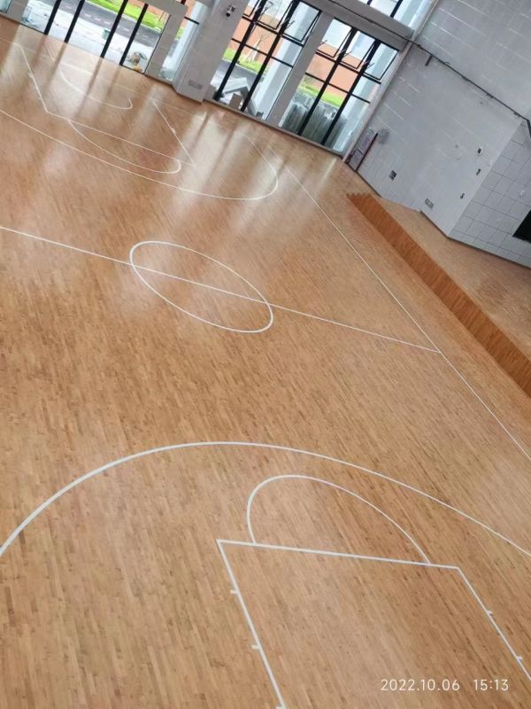 湖南德冠木业有限公司,德冠运动地板,跳跃者运动地板,篮球馆地板,舞台地板