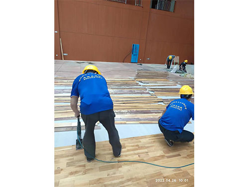 湖南德冠木业有限公司,德冠运动地板,跳跃者运动地板,篮球馆地板,舞台地板