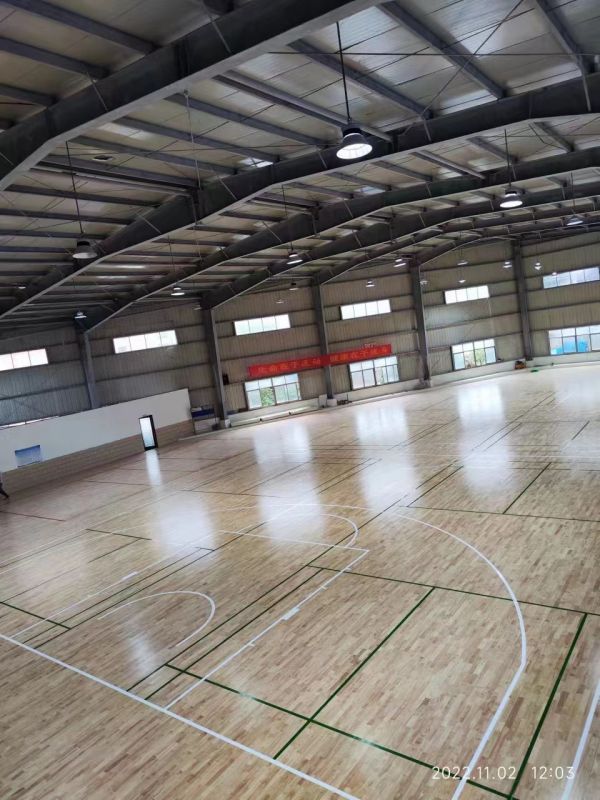 湖南德冠木业有限公司,德冠运动地板,跳跃者运动地板,篮球馆地板,舞台地板