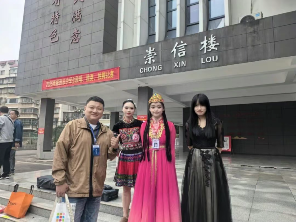 艺术之路，步履不停——我校三位“未来艺术家”市“三独”比赛崭露头角