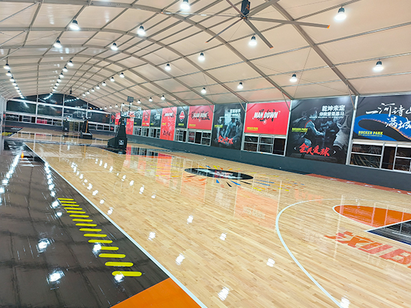 篮球馆木地板案例