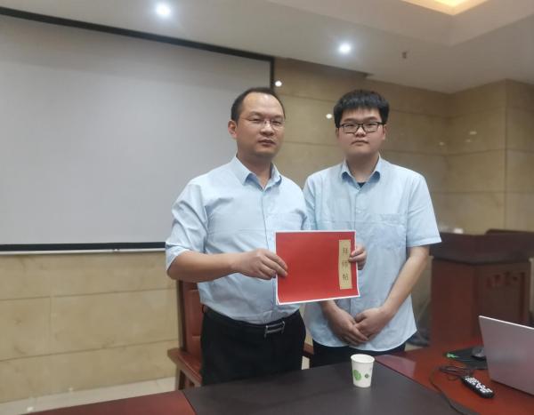 师徒结对 聚力前行