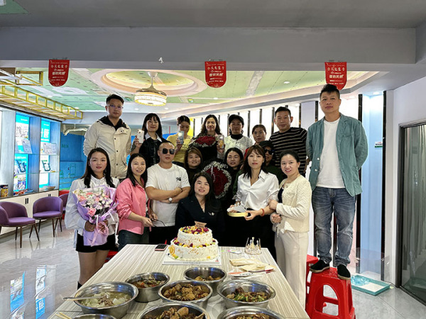 團(tuán)隊(duì)風(fēng)采