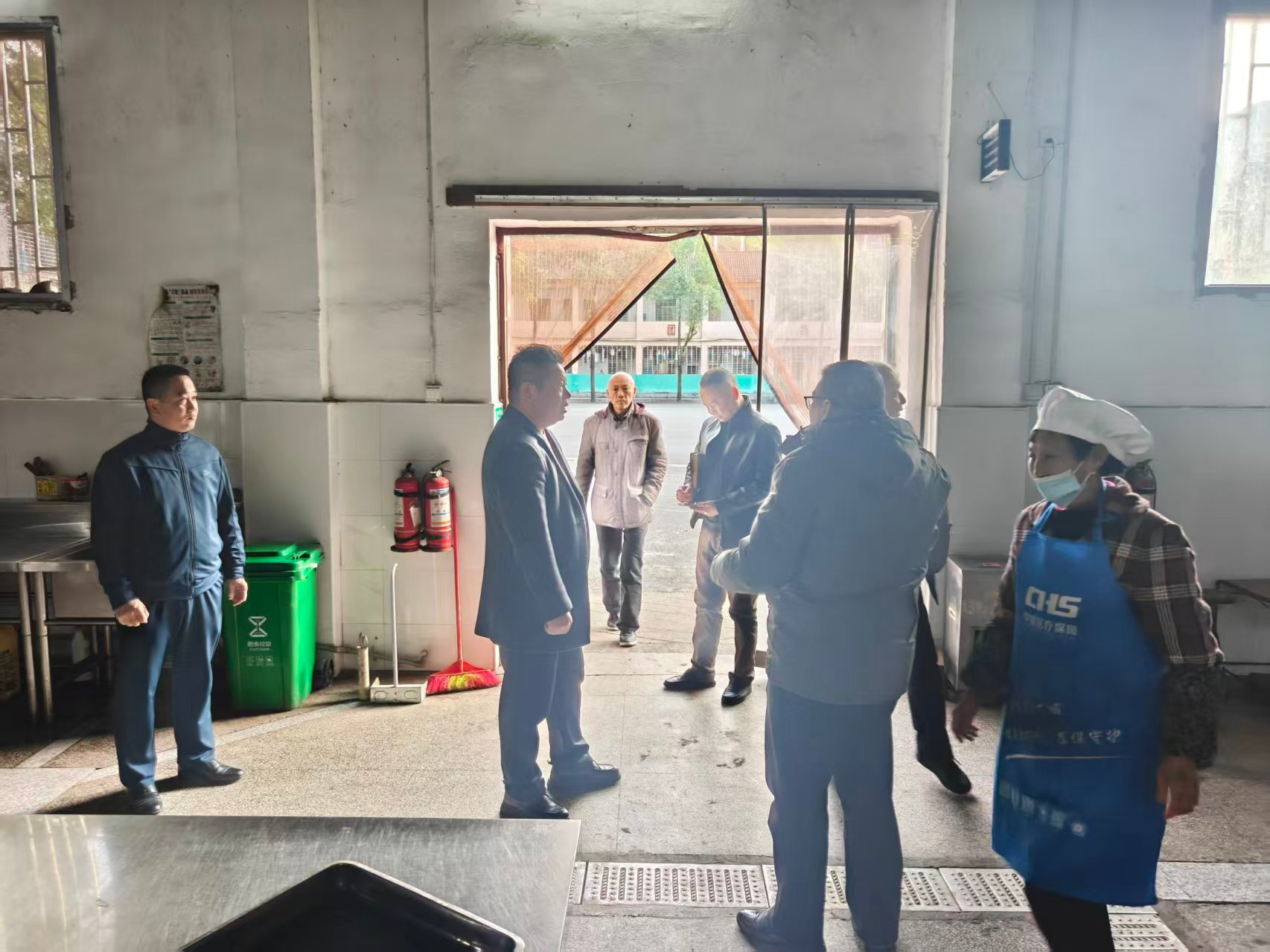 领导来校视察工作4