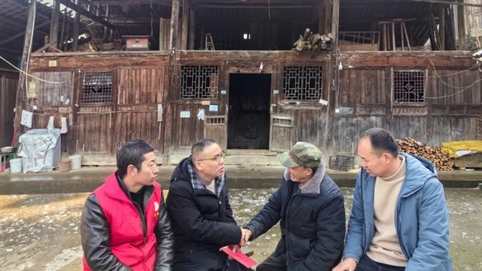 走访慰问送关怀 精准帮扶暖人心|邵阳市宝庆精神病医院赴大坪开展春节前慰问