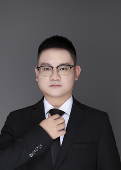 张静 高二年级副主任 物理教师_副本