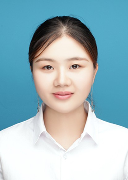 卢艳 高三年级副主任 语文教师_副本