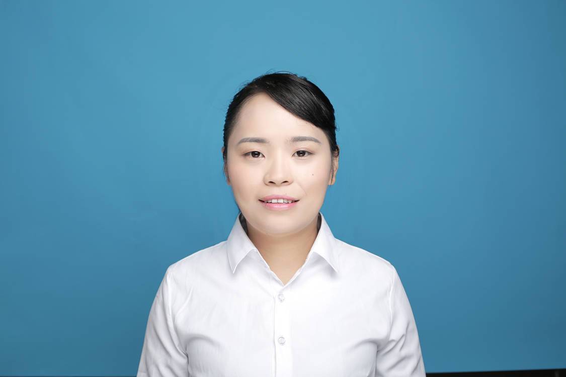 唐佳娜 英语教师