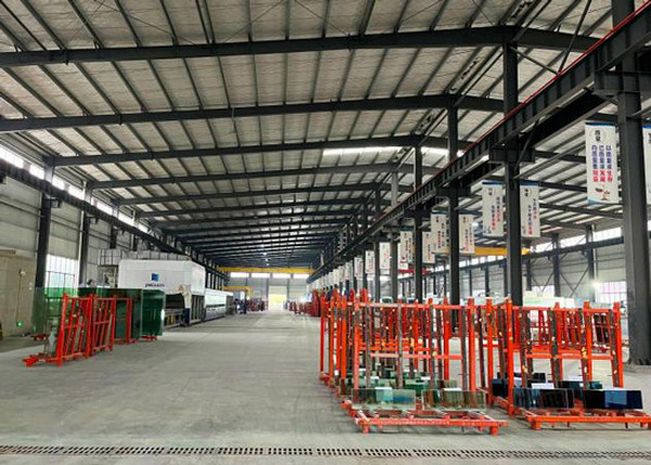 布局海外市場(chǎng)！湖南昊宇門窗攜20年匠心，蓄力將中國好門窗送進(jìn)非洲千家萬戶