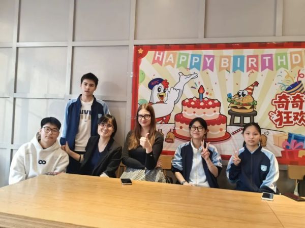 一场关于MJ、晚风与英语的成长告白，藏着石外高中国际化育人的温度