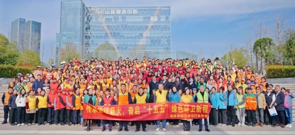 传承雷锋薪火 践行环卫担当｜玉诚环境积极参与学雷锋公益活动