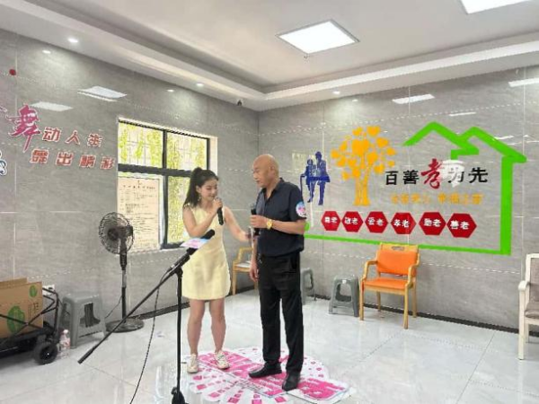 《超级老声》歌唱赛在月湖街道综合养老服务中心顺利举办