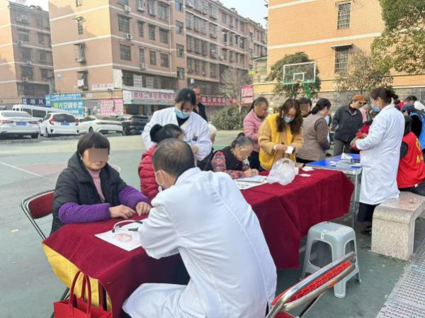 成功开展“邻聚共享家”系列活动